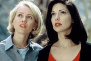 Filmen Mulholland Drive: en labyrint i skugga och ljus