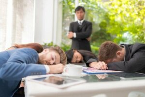 Social lättja och hur man undviker den