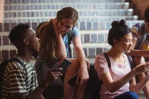 Kollektivets styrka hjälper till med att befästa vår personlighet under tonåren