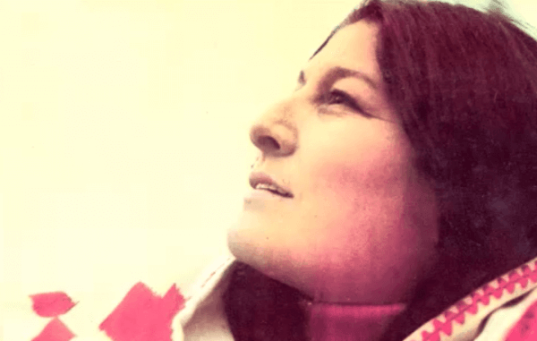 Folksångerskan Mercedes Sosa är känd för sitt engagemang för mänskliga rättigheter