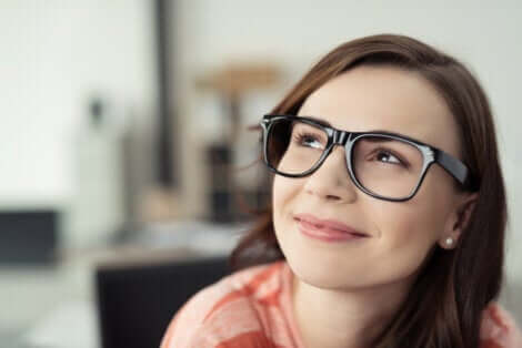 En kvinna med en positiv inställning