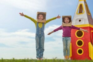 De psykologiska fördelarna med att klä ut sig