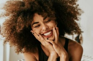 Vad är egentligen våra lyckohormoner?