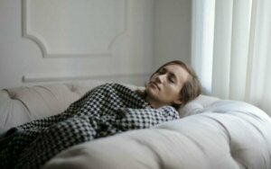 Möjliga orsaker till överdriven sömnighet