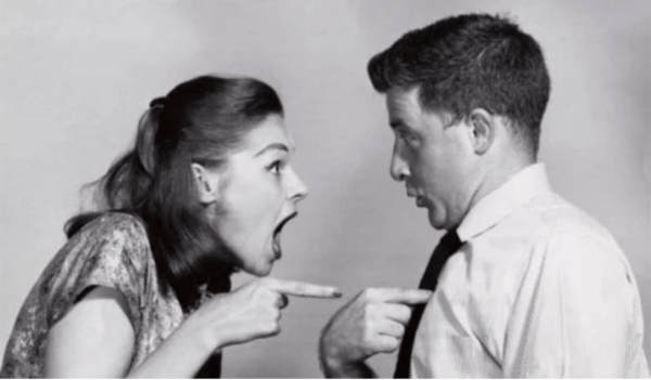 Du kan lätt sabotera ditt förhållande om du håller din partner ansvarig för allt