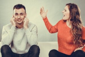 Agnorantpersonligheten, när arrogans och ignorans kombineras