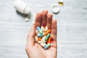 Psykofarmakologi: Kännetecken och historia