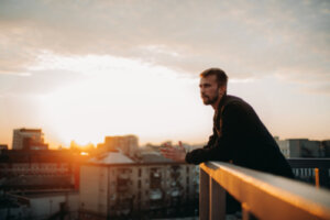 Ensamhet bland svenska ungdomar: en ny epidemi?