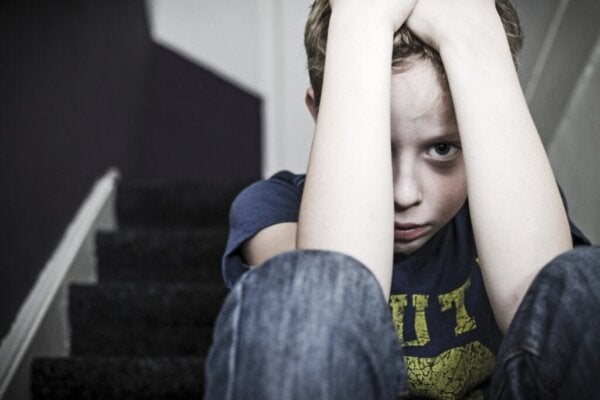Kopplingen mellan otrygg anknytning och övergrepp mot barn